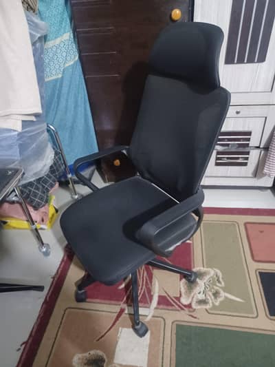 computer chair for urgent sale