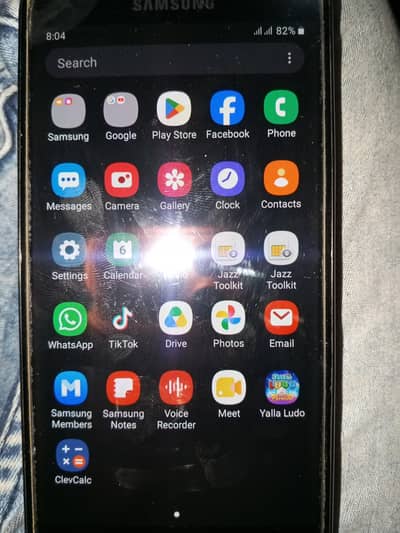 Samsung Mobile J4 2GB ram 16Gb room 0.3. 0.7. 2.5. 0.9. 8.0. 0