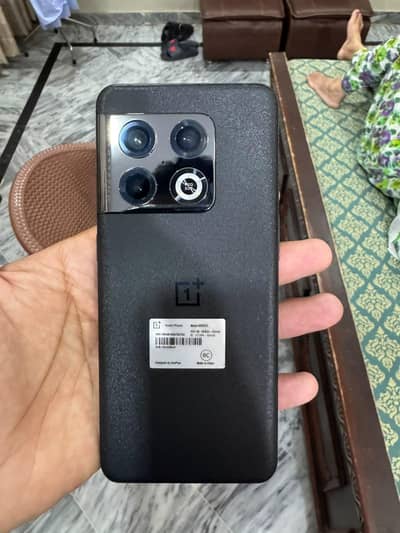 One Plus 10 Pro