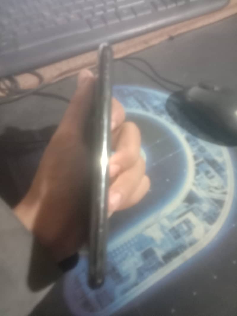 Apple iPhone X 3