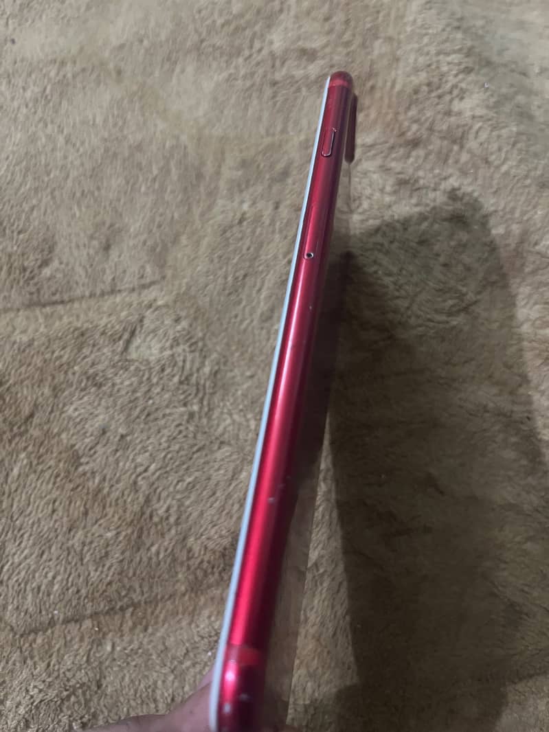 Apple iPhone 7 Plus 6
