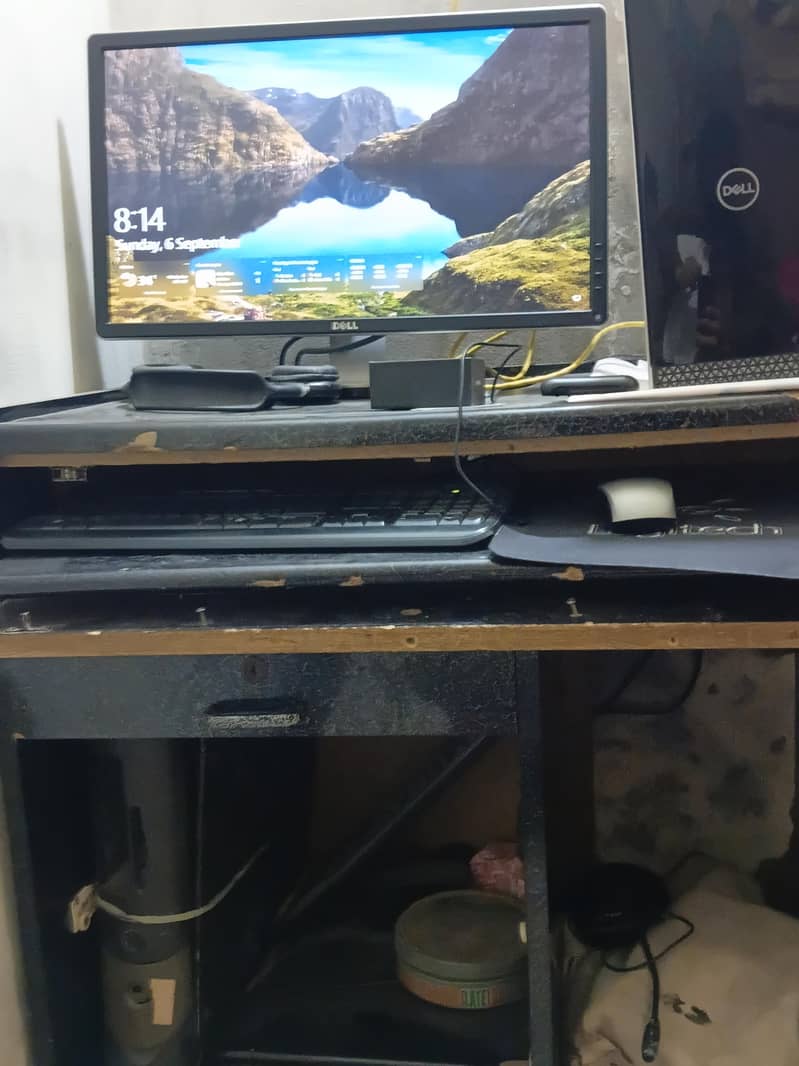 Computer or tv table 2