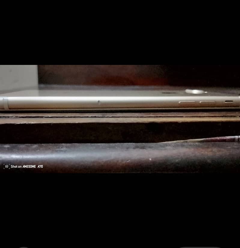 Apple iPhone 7 Plus 3