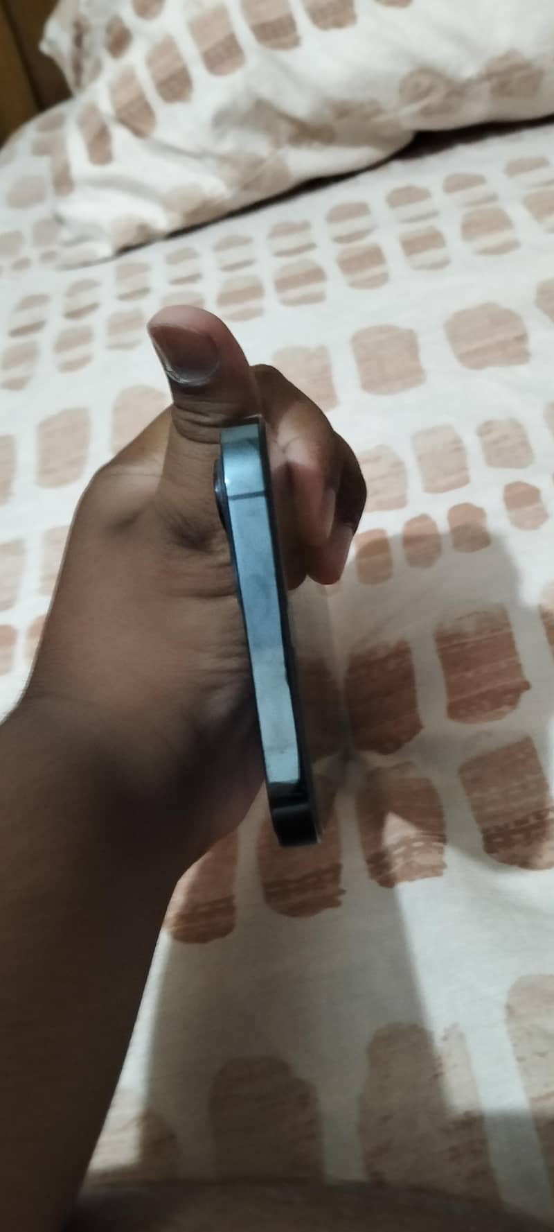 Apple iPhone 12 Pro Max 4