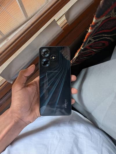 INFINIX HOT 30