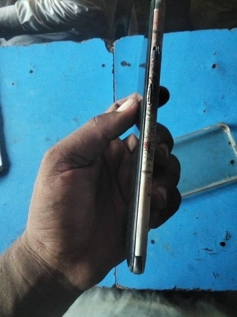 One Plus 7T 1