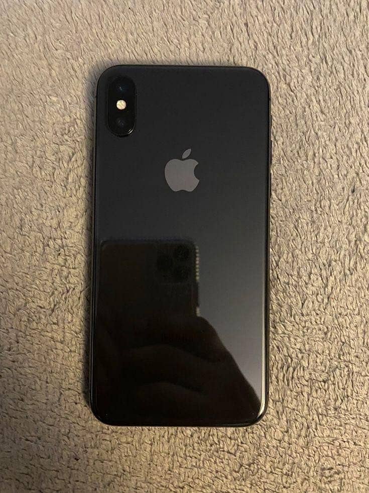 Apple iPhone XS Max 0