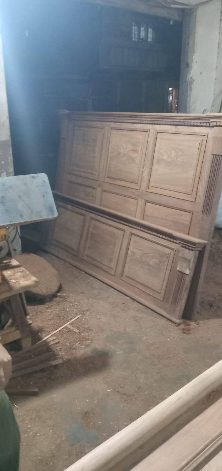 Solid Sheesham Bedsets 10