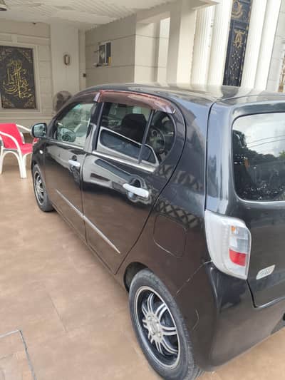 Daihatsu Mira 2014