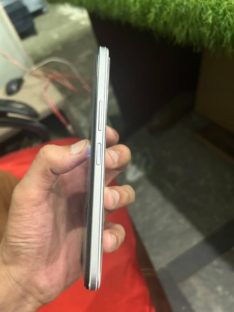 Infinix Note 11 0