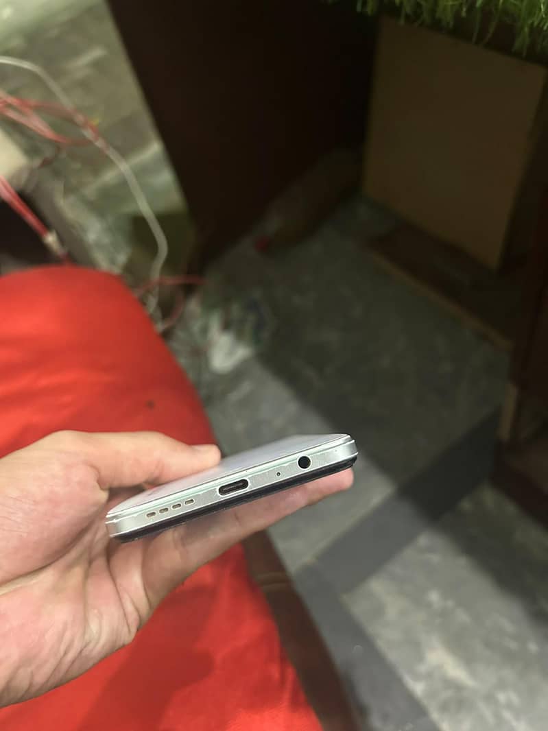 Infinix Note 11 1