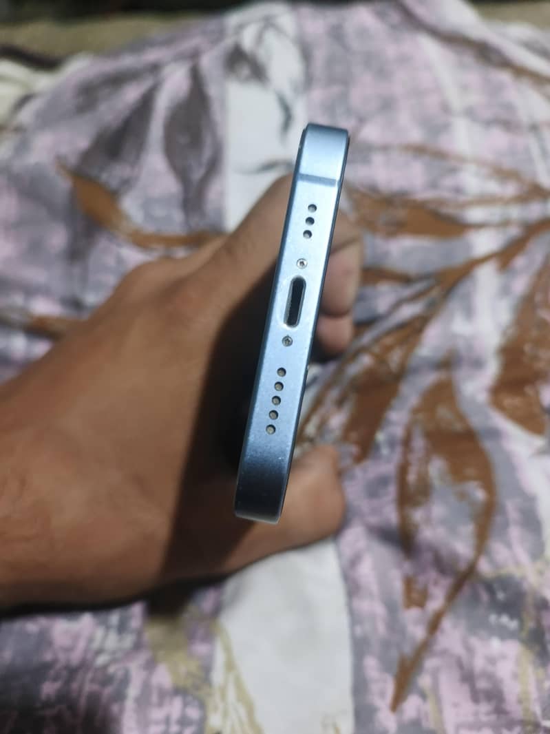 Apple iPhone 14 1
