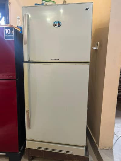 PEL full size fridge never repair original compressor