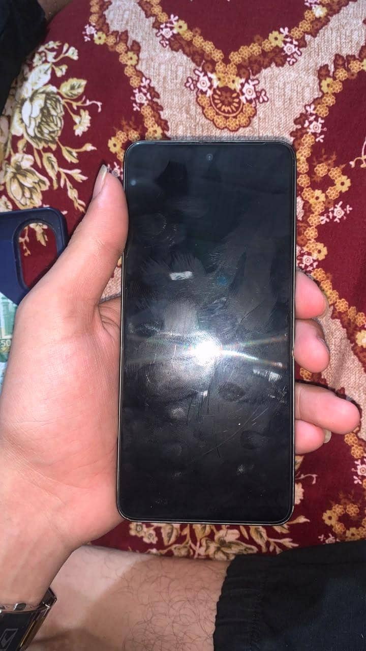 Realme C67 5