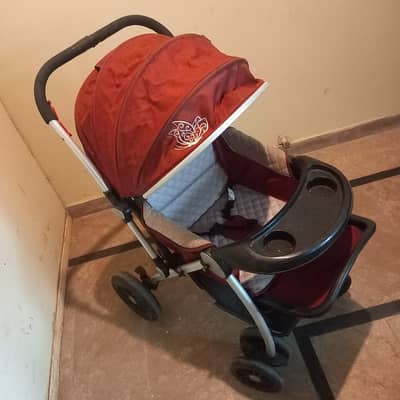 Imported Vanbloom stroller in pristine condition.
