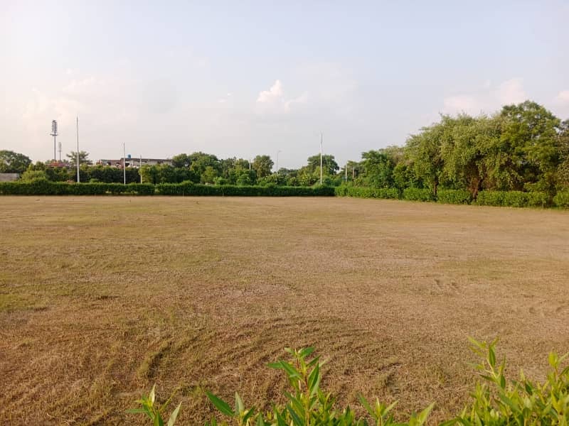 Ideally Located Plot Near Park 5