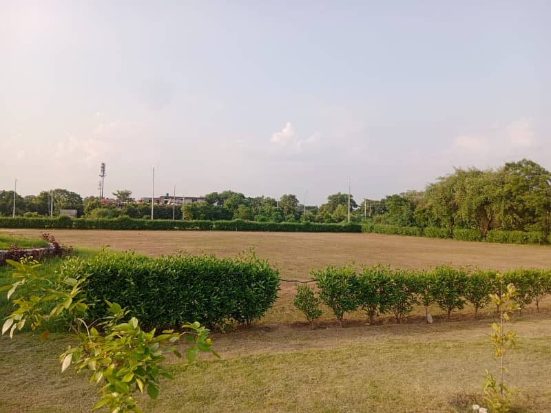 Ideally Located Plot Near Park 7