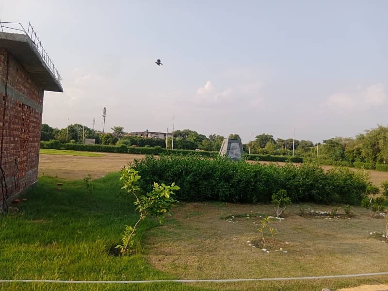 Ideally Located Plot Near Park 9