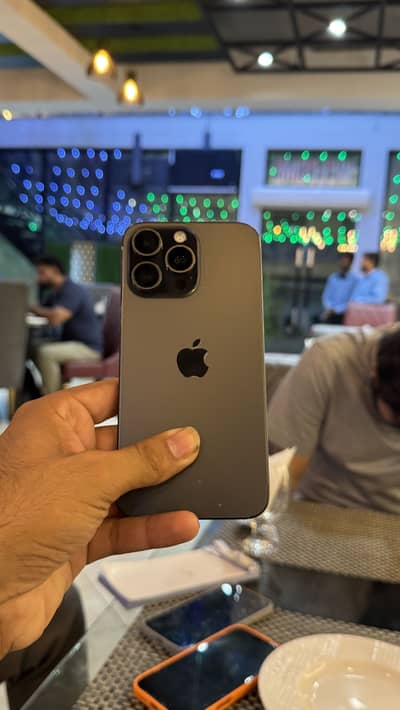 Apple iPhone 15 Pro Max Factory Unlock