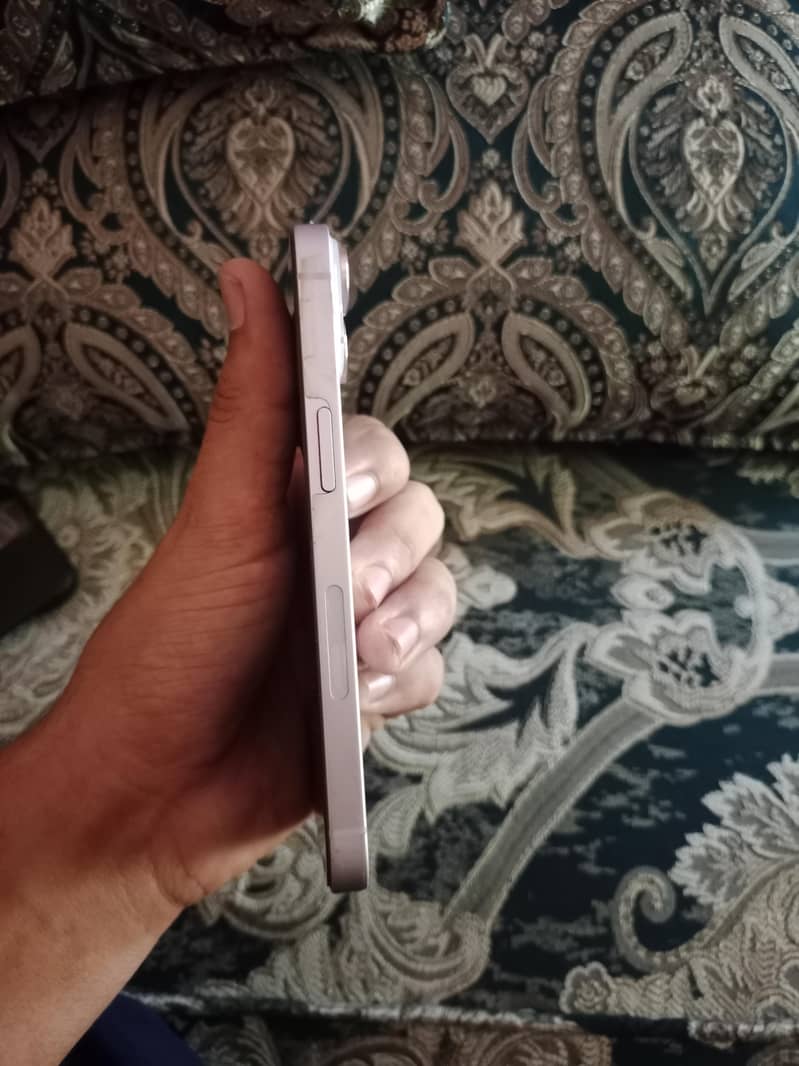 Apple iPhone 14 1