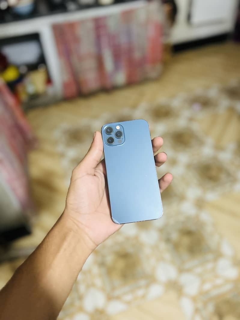 Apple iPhone 12 Pro 8