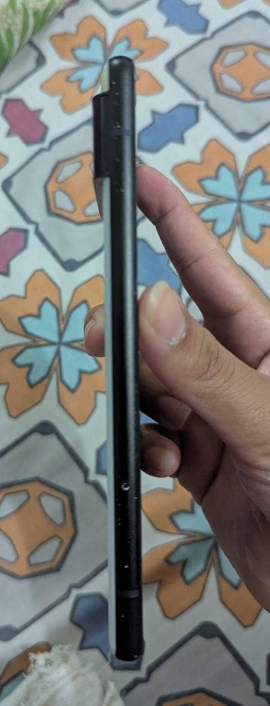 Google Pixel 6 3