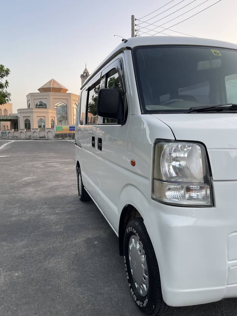 Suzuki Every 4