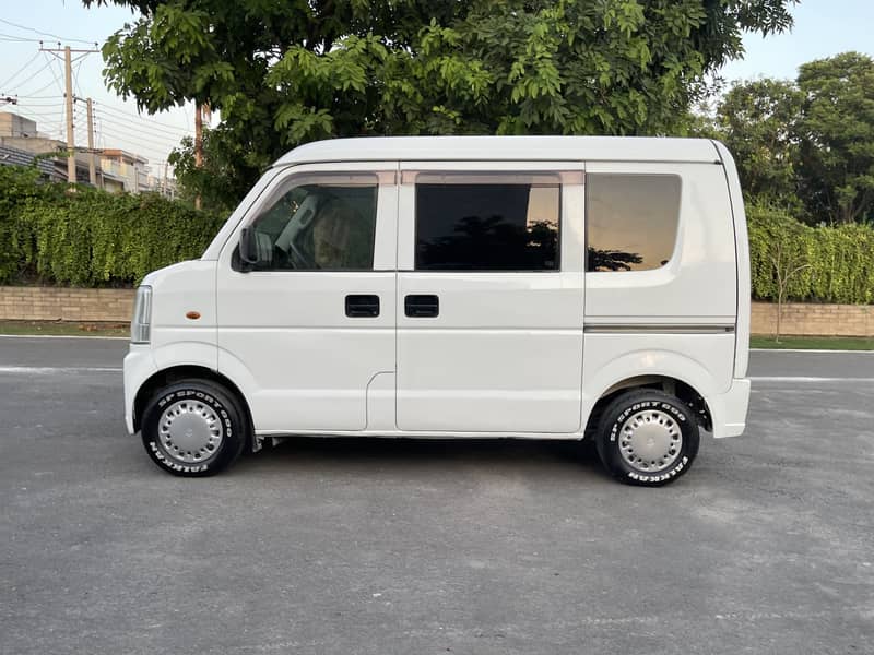 Suzuki Every 7