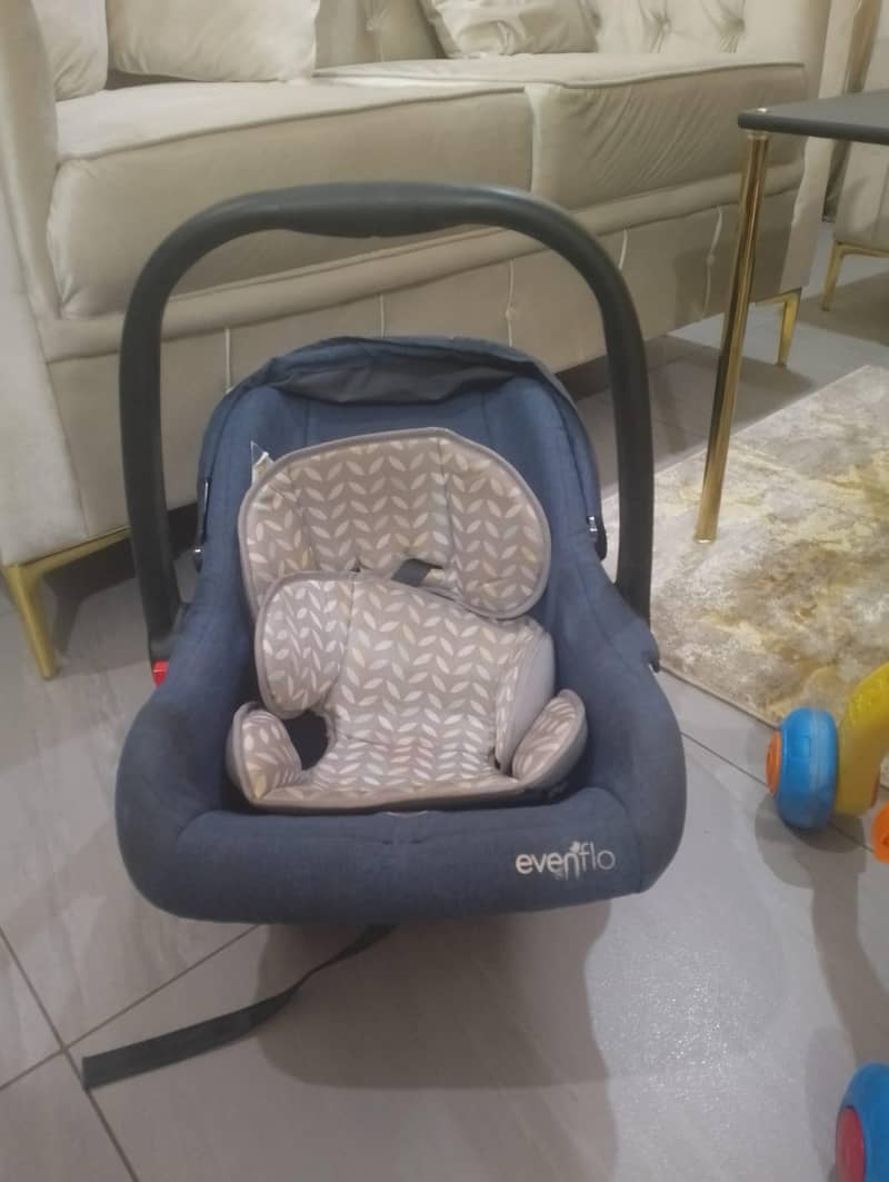 Pram,Carry cot,walker 0