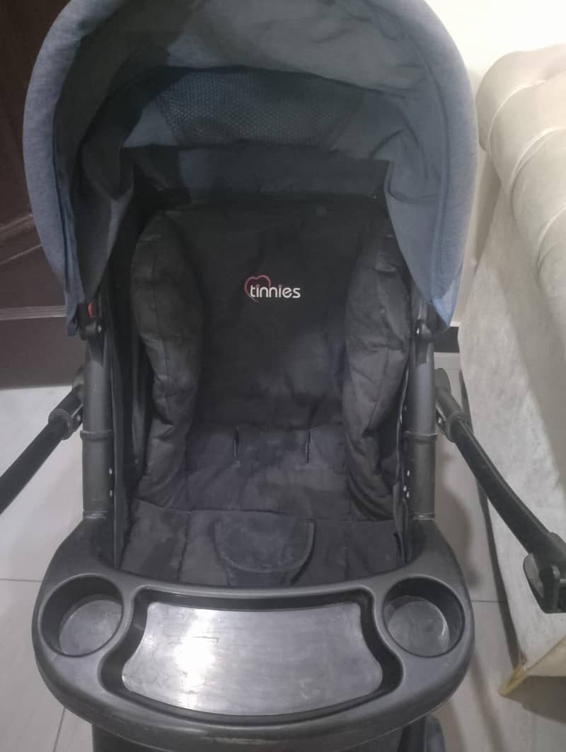 Pram,Carry cot,walker 8