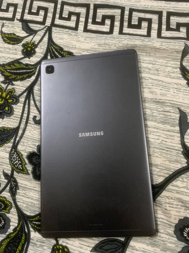 Galaxy Tab A7 1