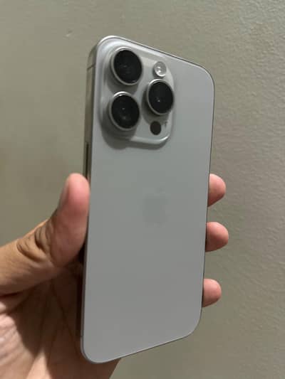 Apple iPhone 15 Pro