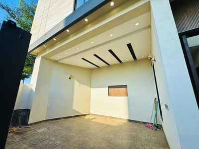 Ideal Facing Park 6 Marla House Available In Royal Palm City, Gujranwala