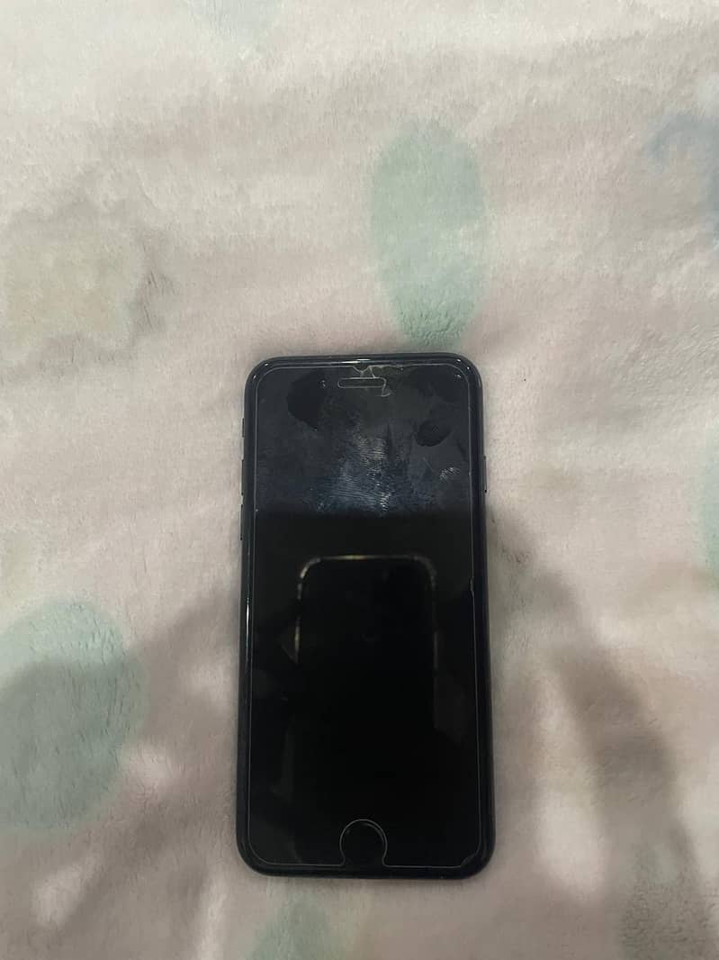 Apple iPhone 7 5
