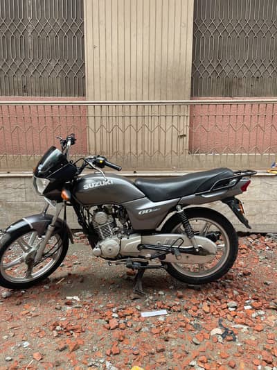 Suzuki 110 Look Like new Ugrent sale
