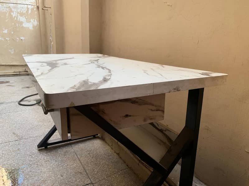 Computer Table & Study Table in good condition 1