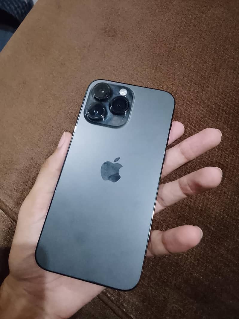 Apple iPhone 14 Pro Max 2