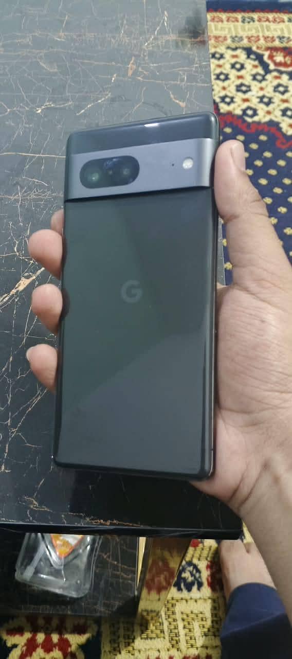 Google Pixel 7 6