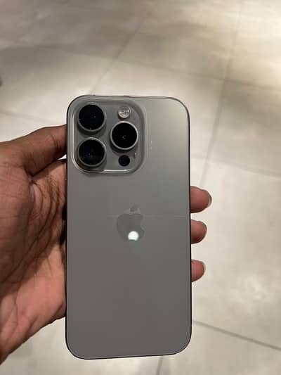 Apple iPhone 15 Pro