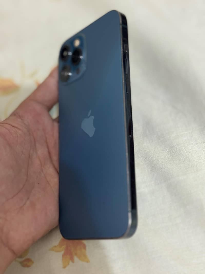 Apple iPhone 12 Pro Max 2