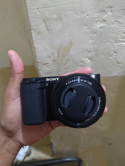 sony zve10 16-50mm lens