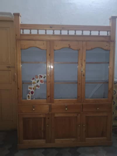Chine wood showcase