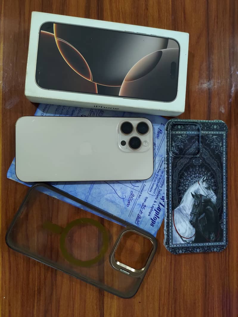 Apple Iphone 16 pro max 4
