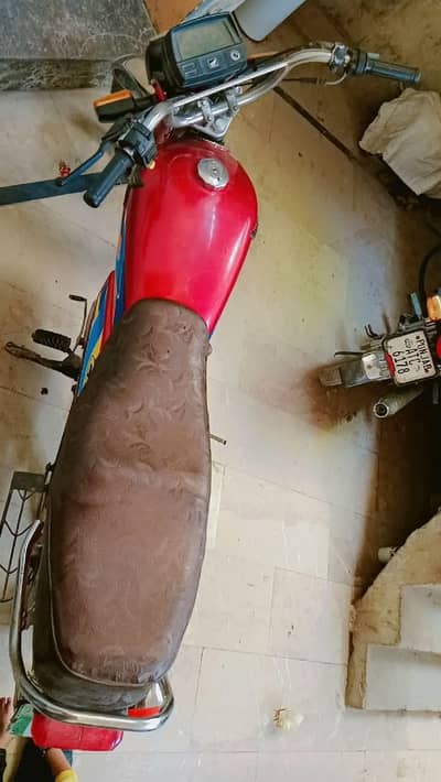 Honda CD 70 2017 Model