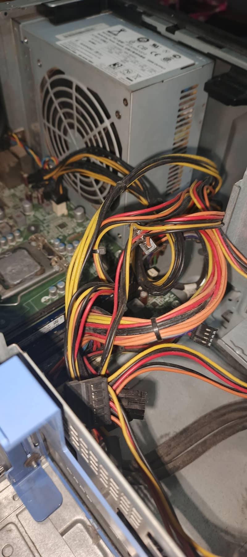 DELL OPTIPLEX 7010 4