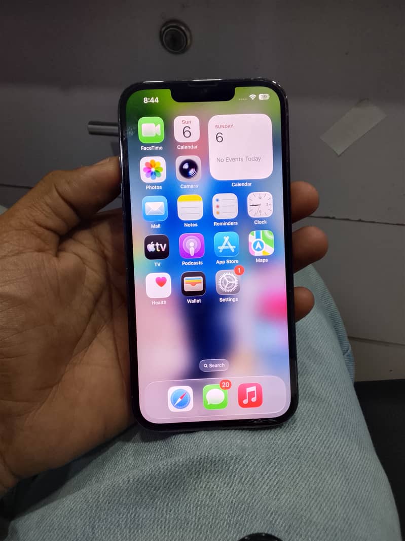 Apple iPhone 13 Pro 2