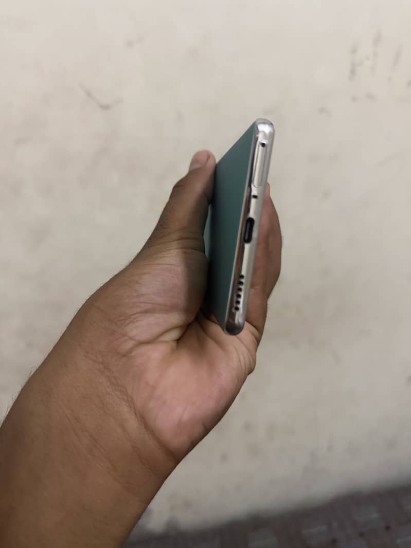 Tecno CAMON 40 Pro 5