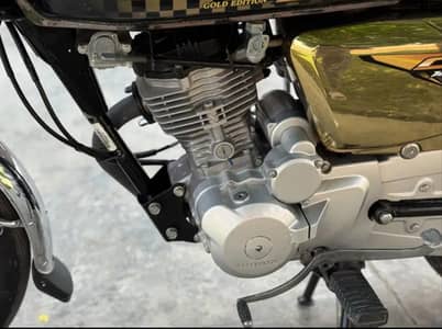 honda 125 gold edition