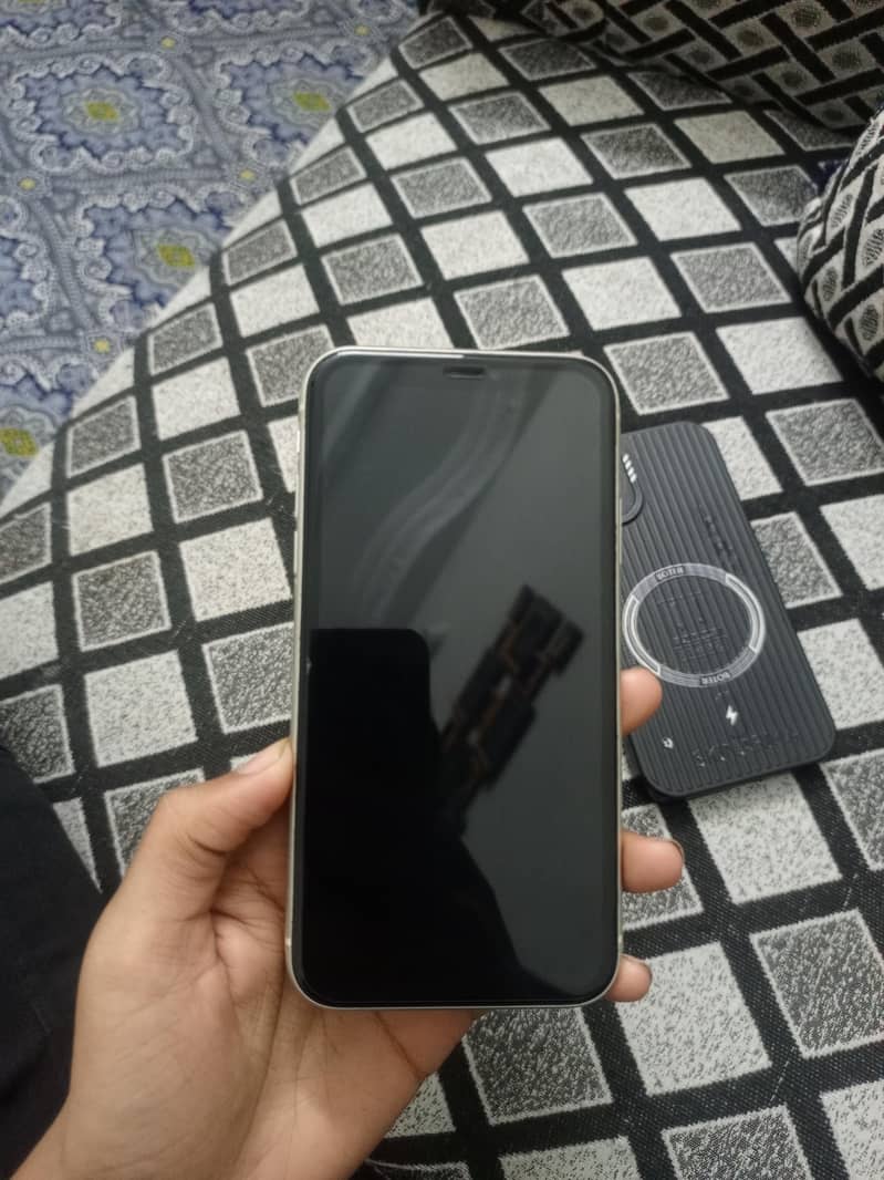 Apple iPhone 11 2