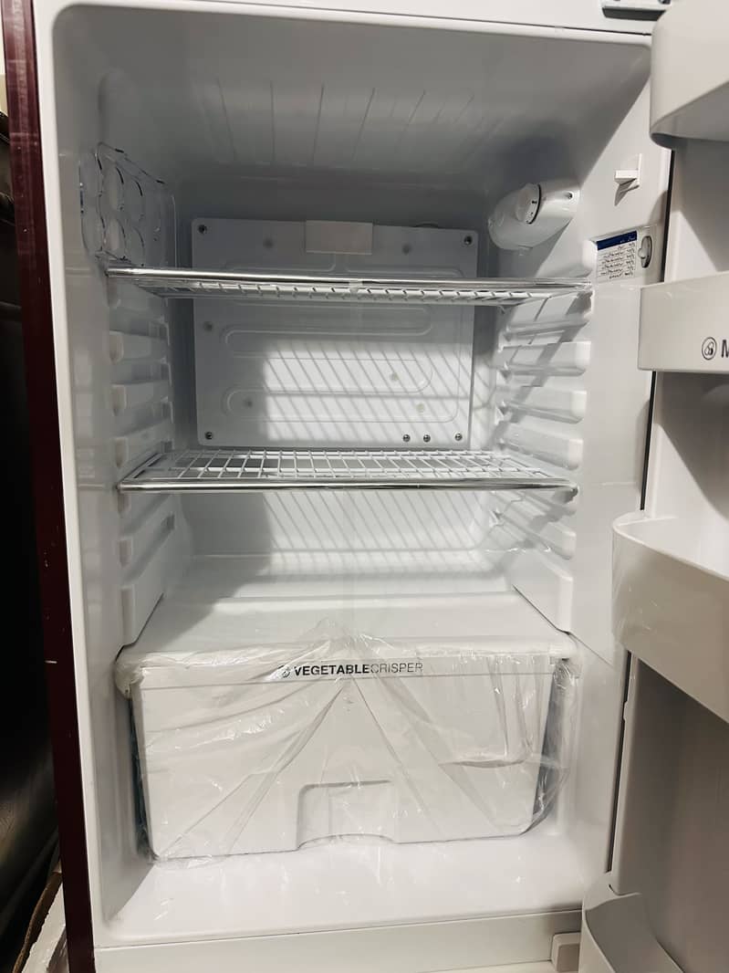 Orient Fridge 4
